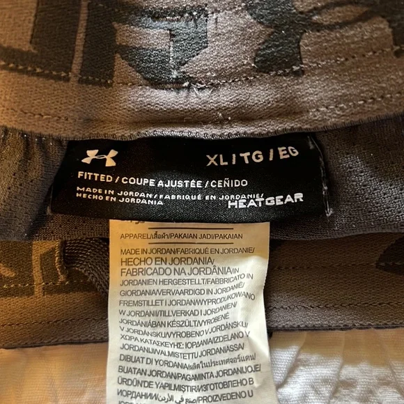 Under Armour Gray Hamline University Shorts - Picture 3 of 4